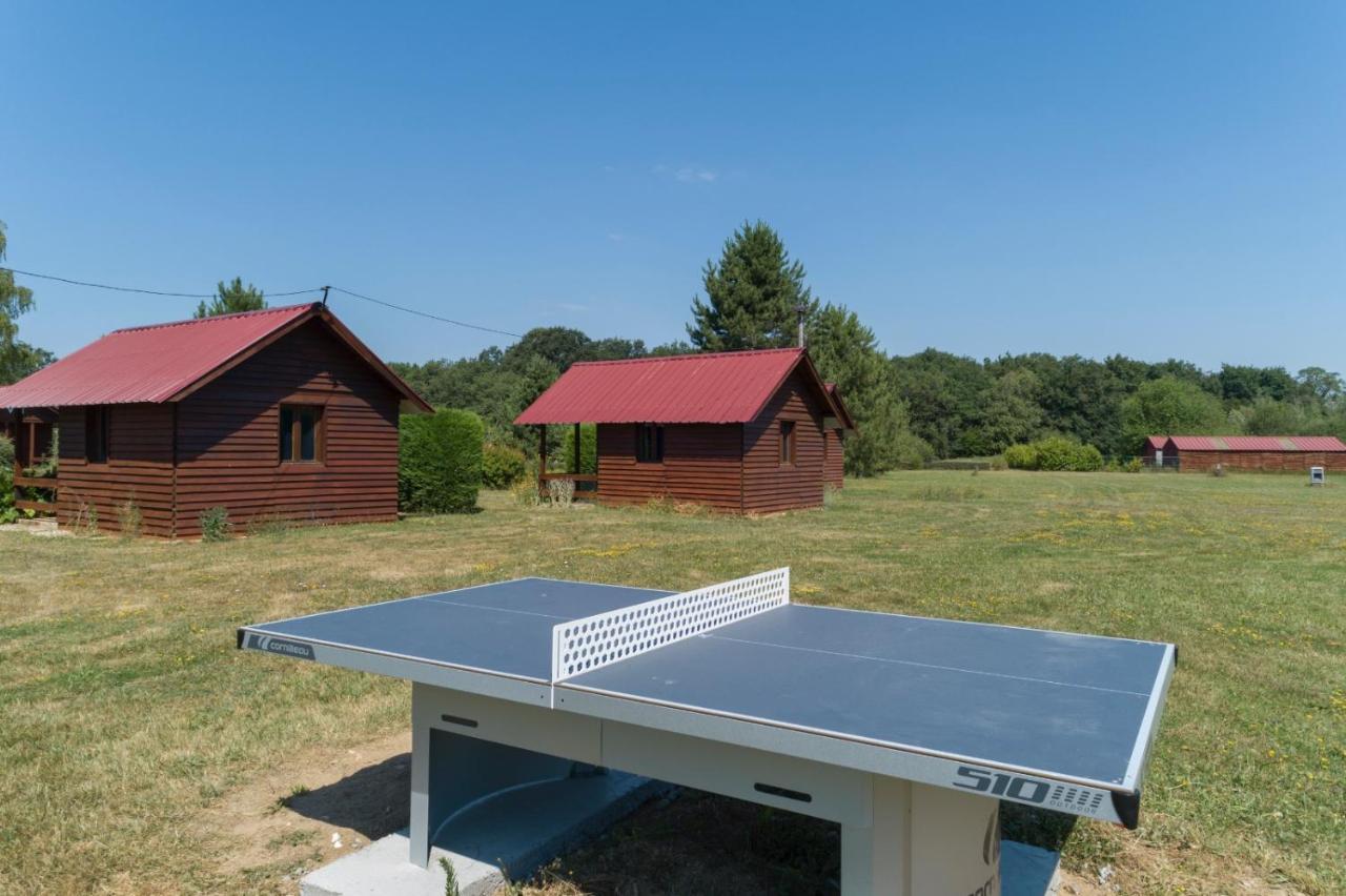 Les Cabanes Parisiennes - Chalets 1H30 From Paris - 62P Sainte-Geneviève-des-Bois Esterno foto