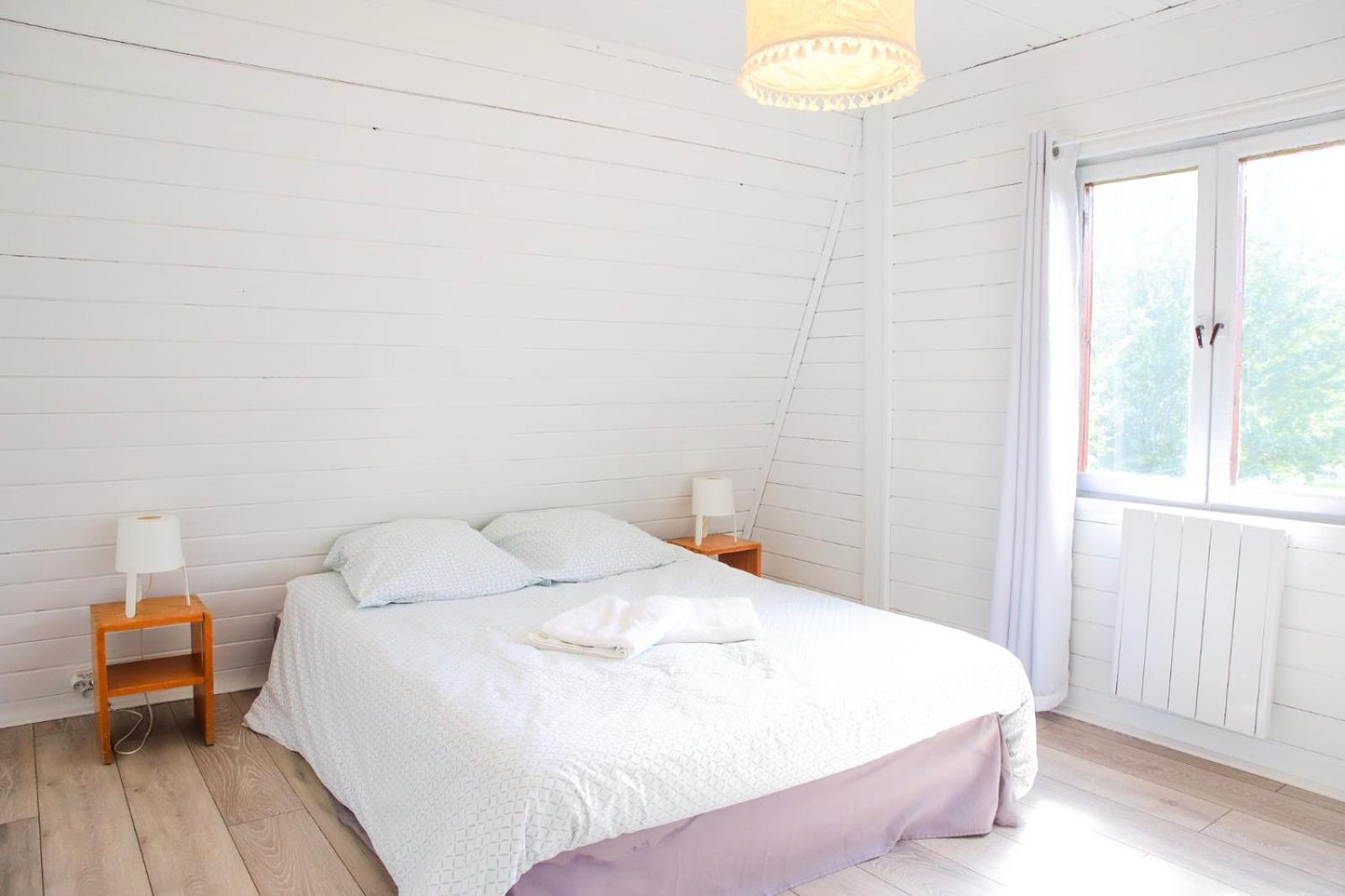 Les Cabanes Parisiennes - Chalets 1H30 From Paris - 62P Sainte-Geneviève-des-Bois Esterno foto
